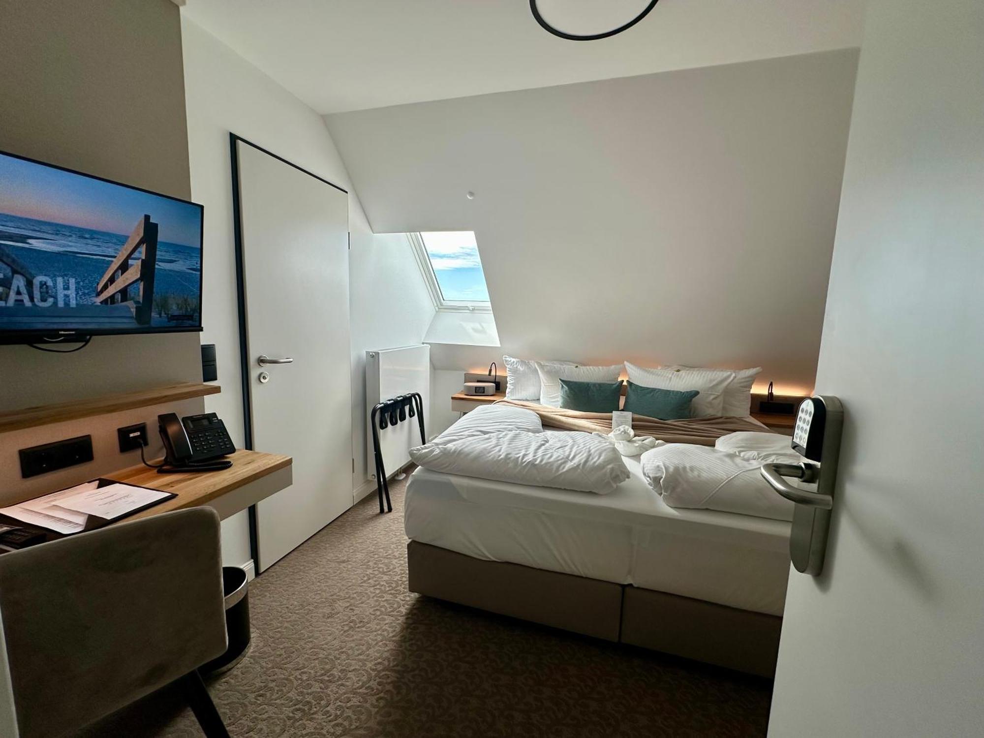 Sandbank Hotel & Appartements Lubmin Ngoại thất bức ảnh