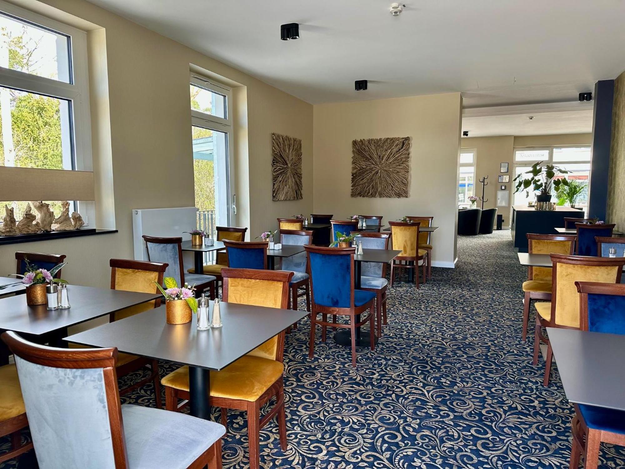 Sandbank Hotel & Appartements Lubmin Ngoại thất bức ảnh
